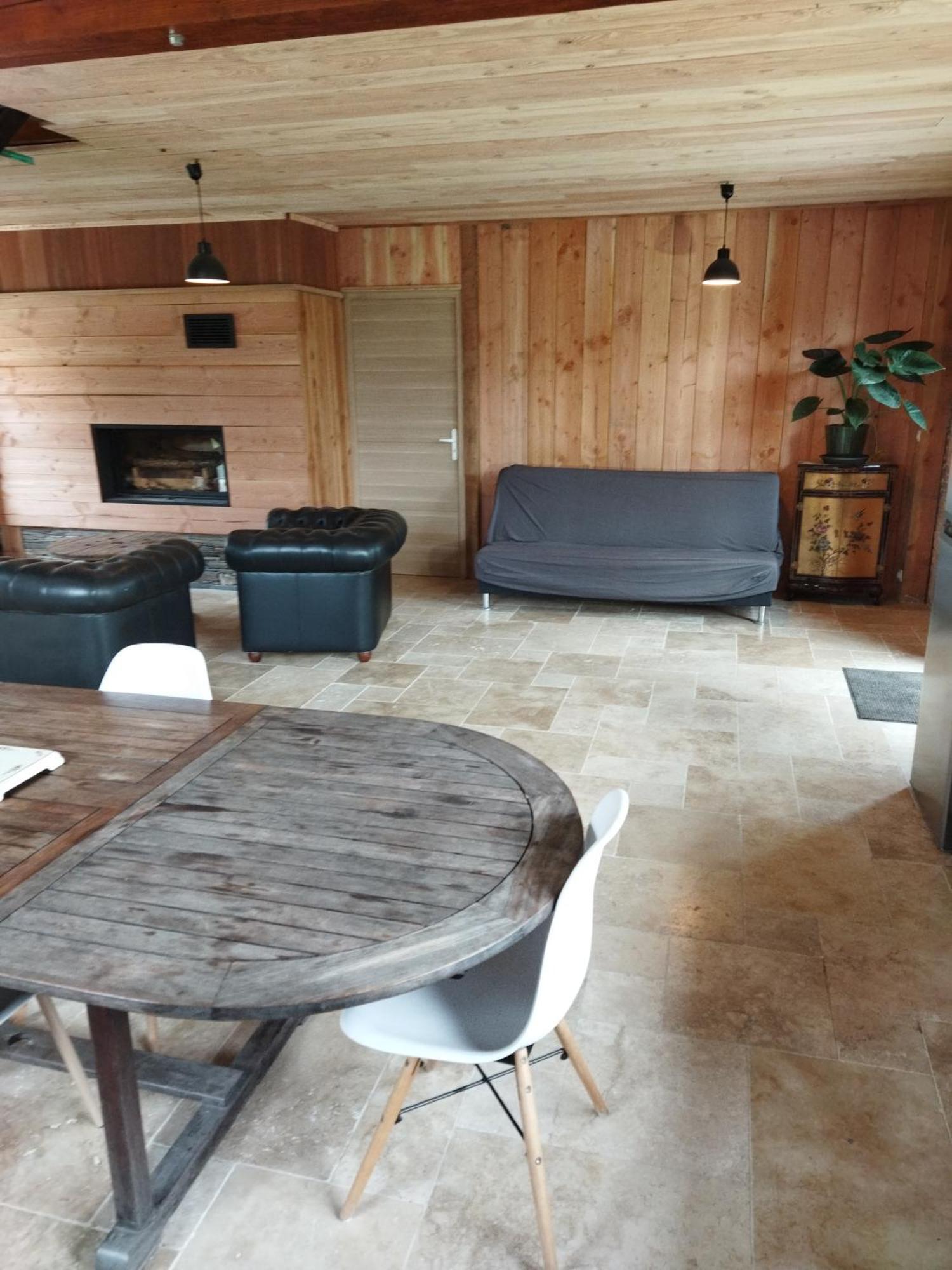 La Maison Dans Les Bois Soucelles Dış mekan fotoğraf